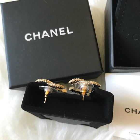 ⛔️❌SOLD❌⛔️CHANEL classic double C logo with pearls - Picture 7 of 8